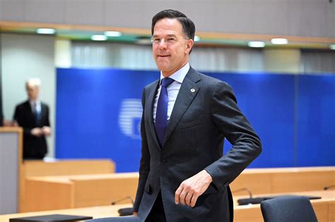 Mark Rutte’s Nato leadership bid marches on .
